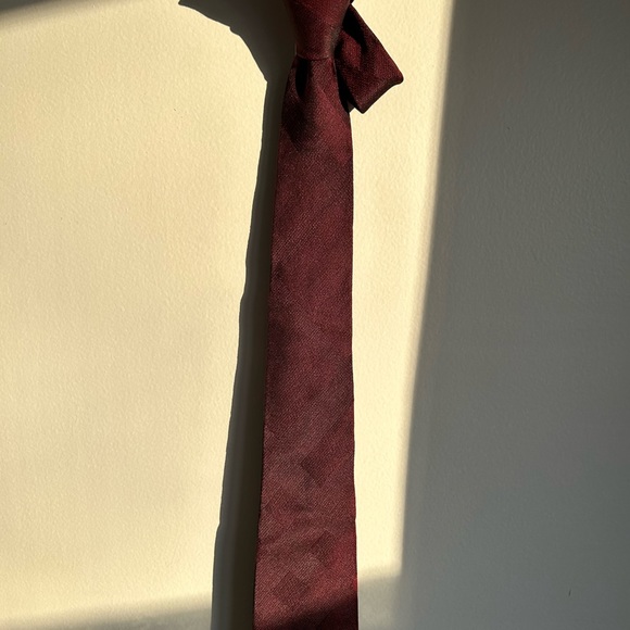 Slim Burberry Tie - Picture 2 of 4